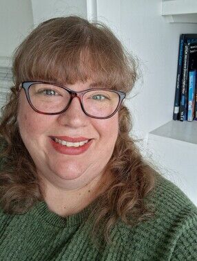 Meet your Posher, Stacie